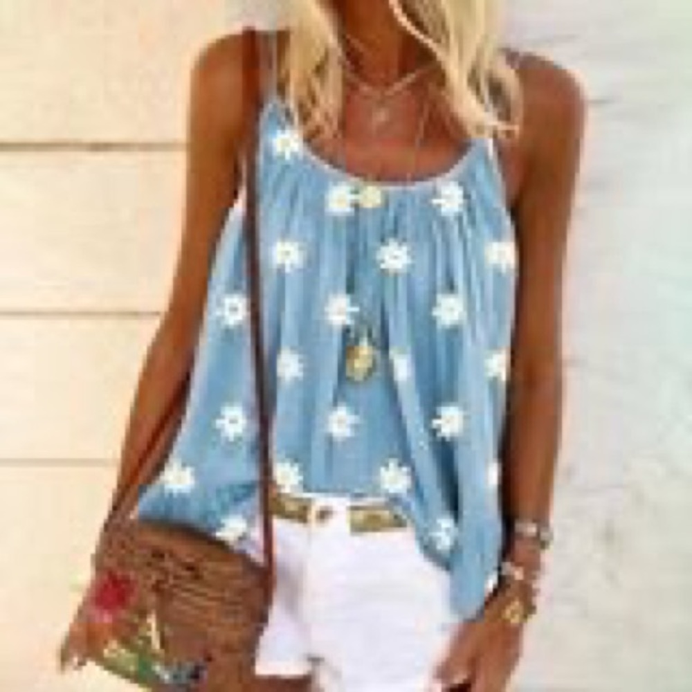 Daisy tank top brand new size Small